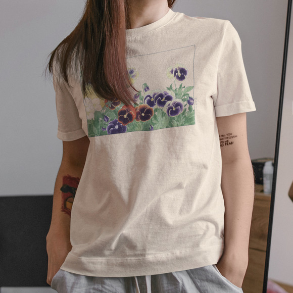 Vintage Pansy Flower Natural Tee - Picture 5 of 5